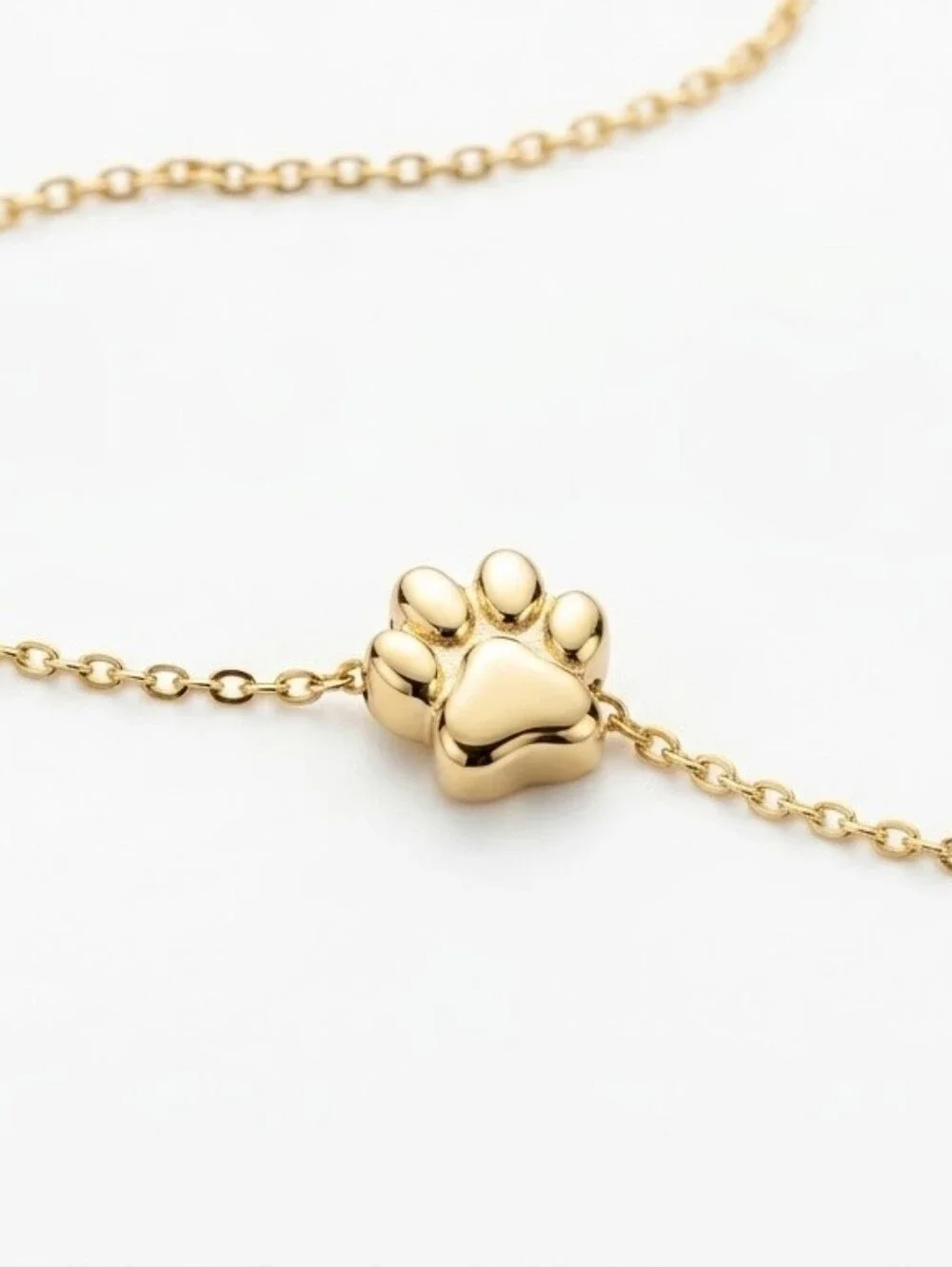 NWT Isabella M. 18KT Gold Plated Paw Print Necklace